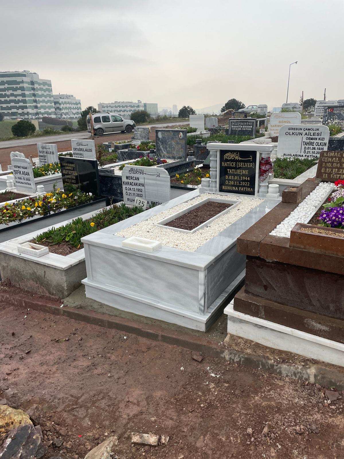 Mezar Bölümü 24